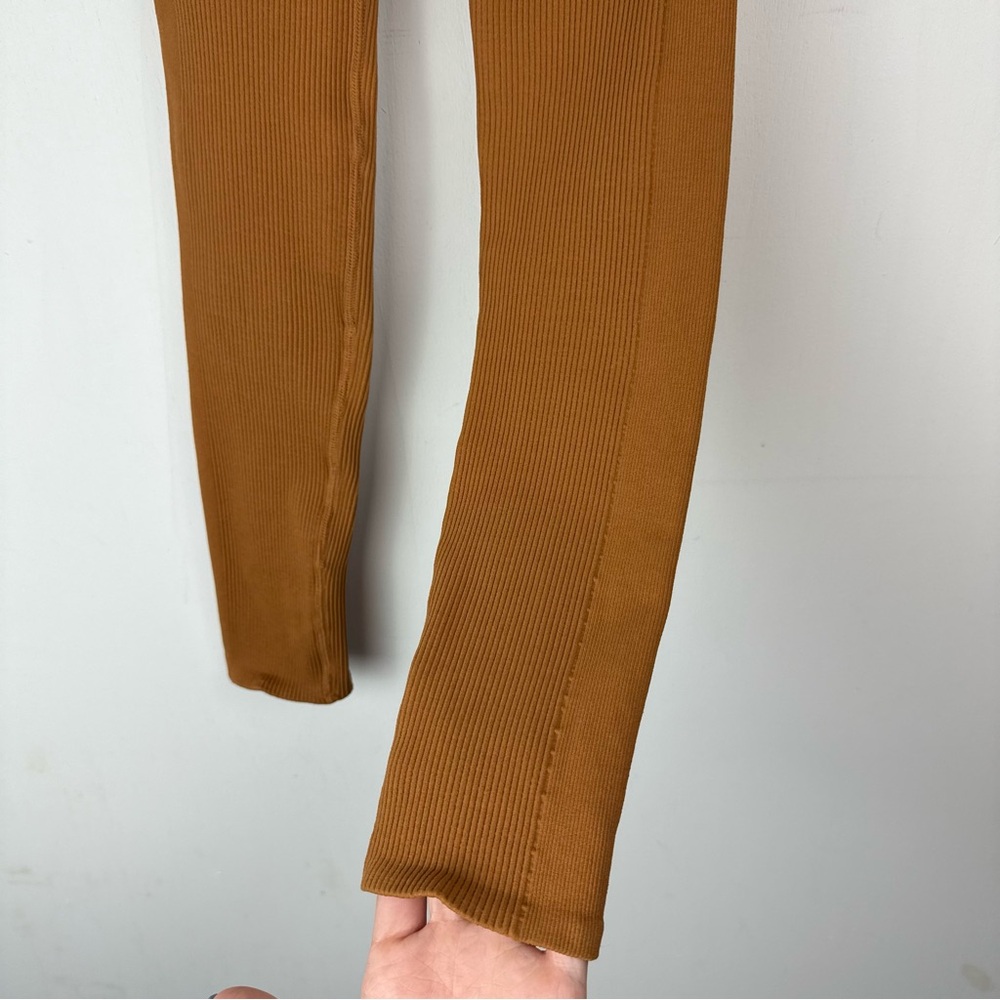 Free People Movement Happiness Runs High Rise Ribbed Leggings Sz XS/Small - Picture 14 of 16